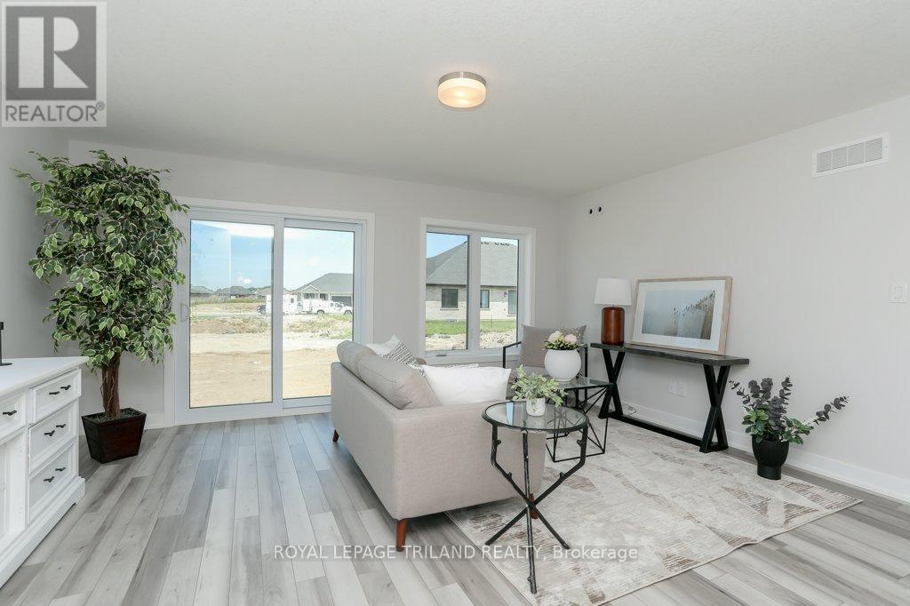 1 Harrow Lane, St. Thomas, Ontario  N5R 0P3 - Photo 17 - X12323876