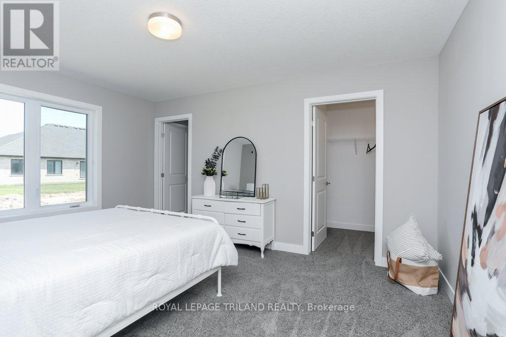 1 Harrow Lane, St. Thomas, Ontario  N5R 0P3 - Photo 24 - X12323876