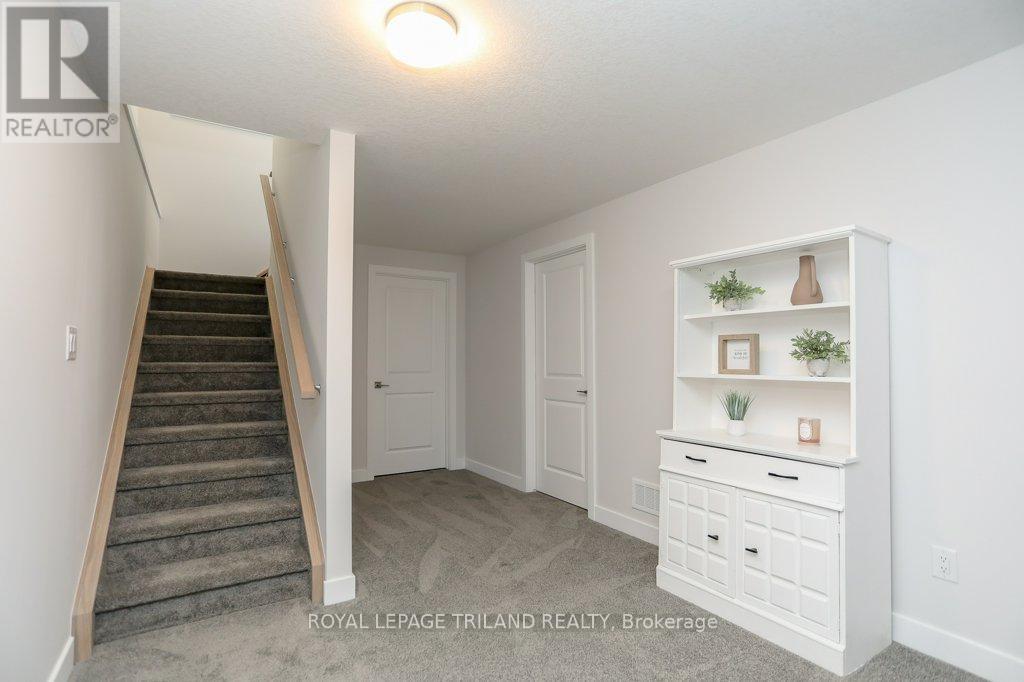 1 Harrow Lane, St. Thomas, Ontario  N5R 0P3 - Photo 37 - X12323876