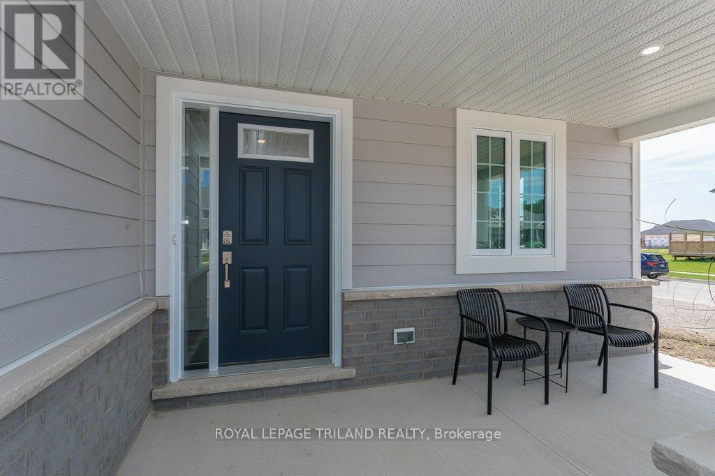1 Harrow Lane, St. Thomas, Ontario  N5R 0P3 - Photo 6 - X12323876