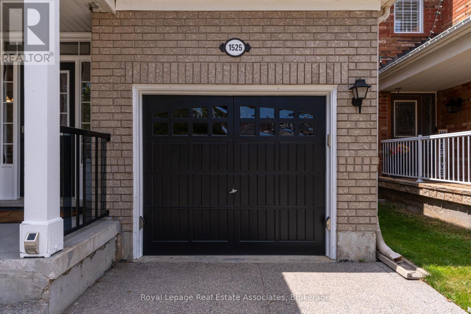 Property at 1525 BEATY TRAIL image 4