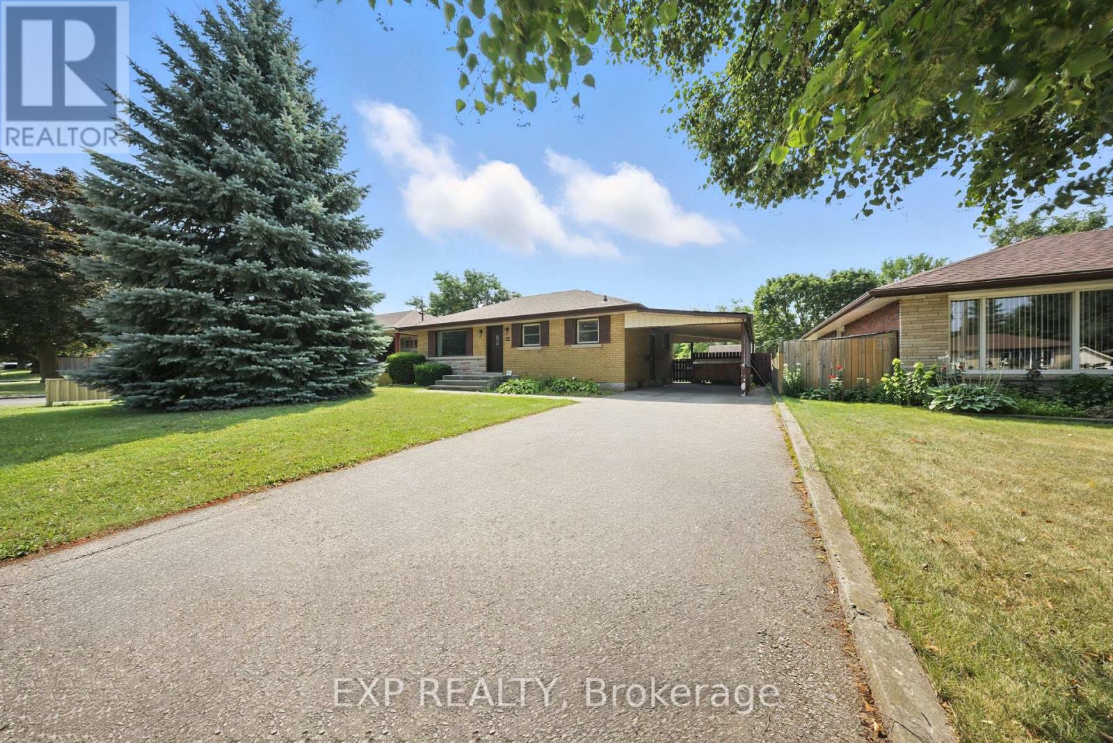 Property at 41 HILLTOP DRIVE image 4