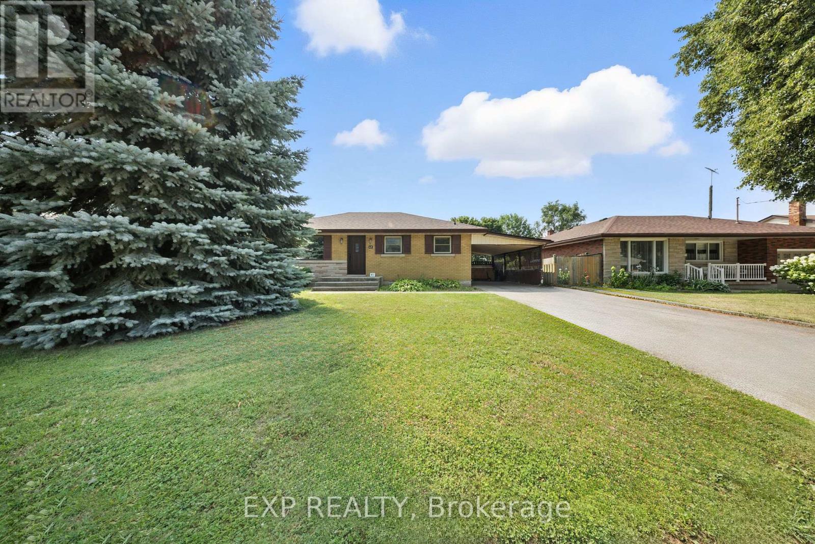 Property at 41 HILLTOP DRIVE image 5