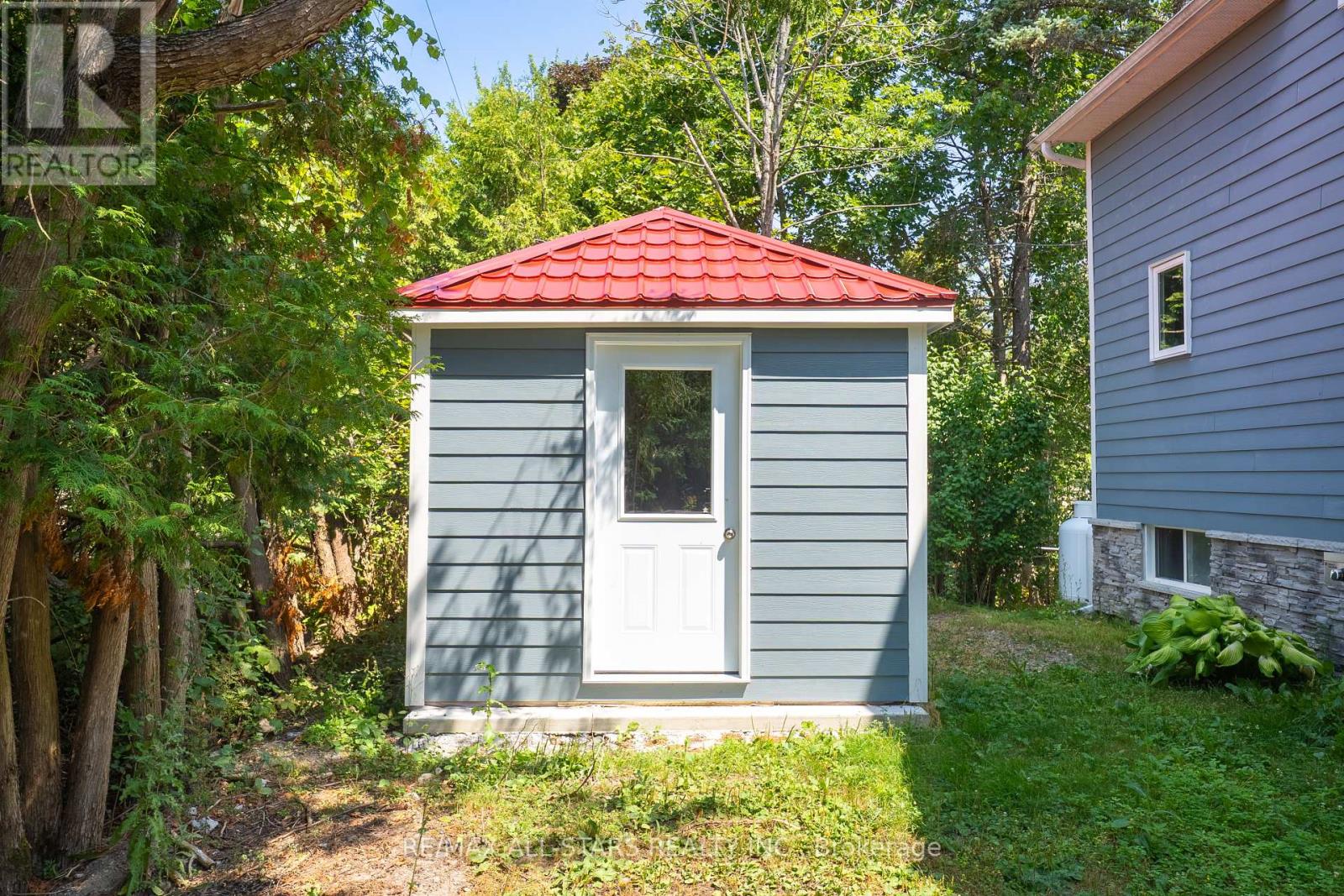 9 Briar Street, Kawartha Lakes, Ontario  K0M 1G0 - Photo 32 - X12323797