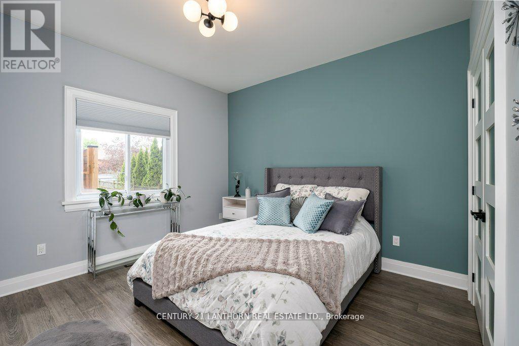 62 Davey Crescent, Loyalist (Amherstview), Ontario  K7N 1X7 - Photo 18 - X12323799