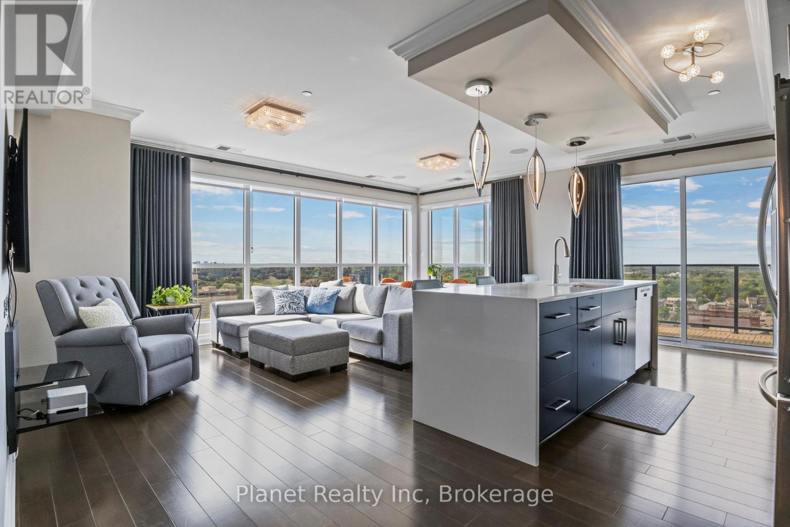 Property at 1607 - 160 MACDONELL STREET image 1