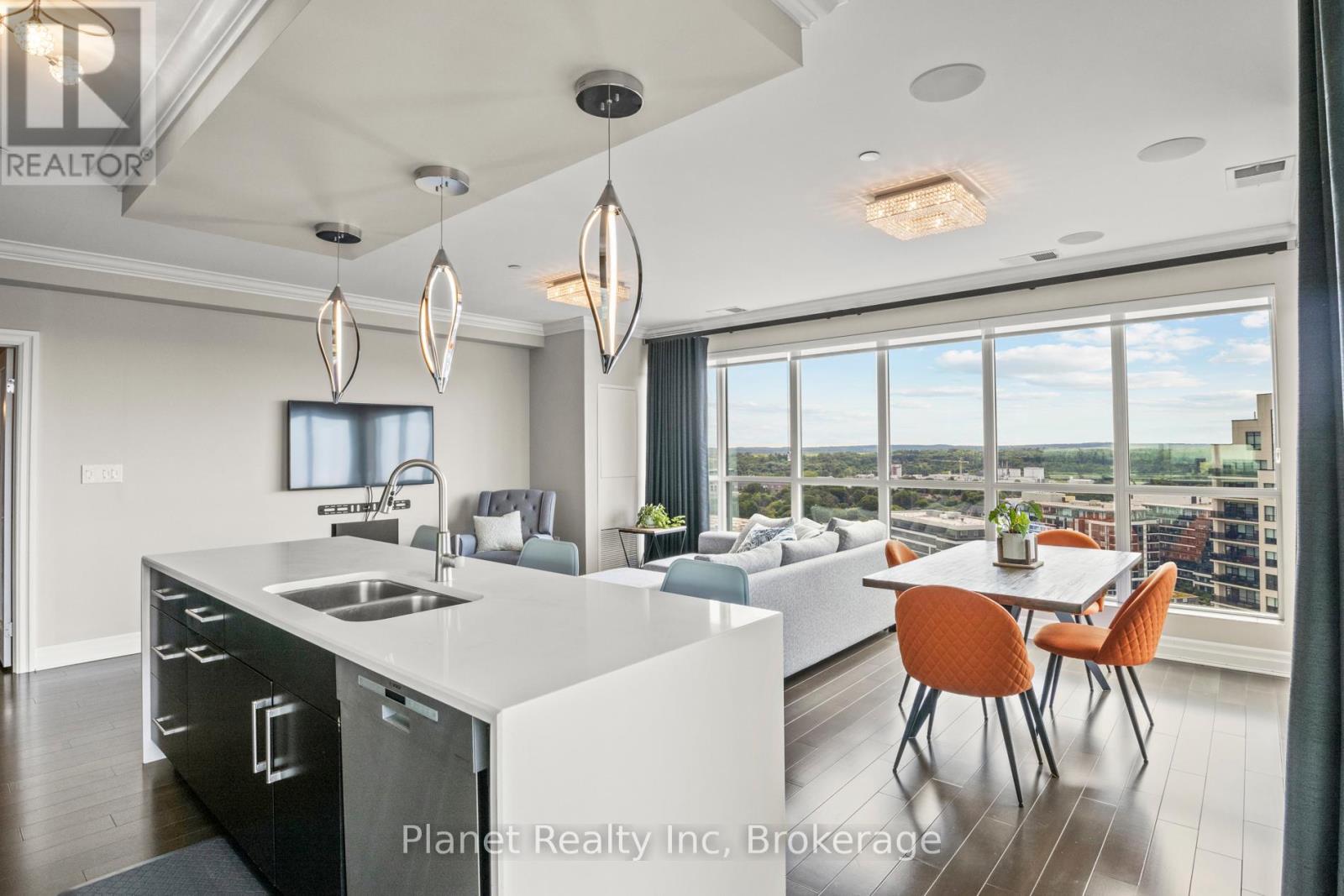 Property at 1607 - 160 MACDONELL STREET image 3