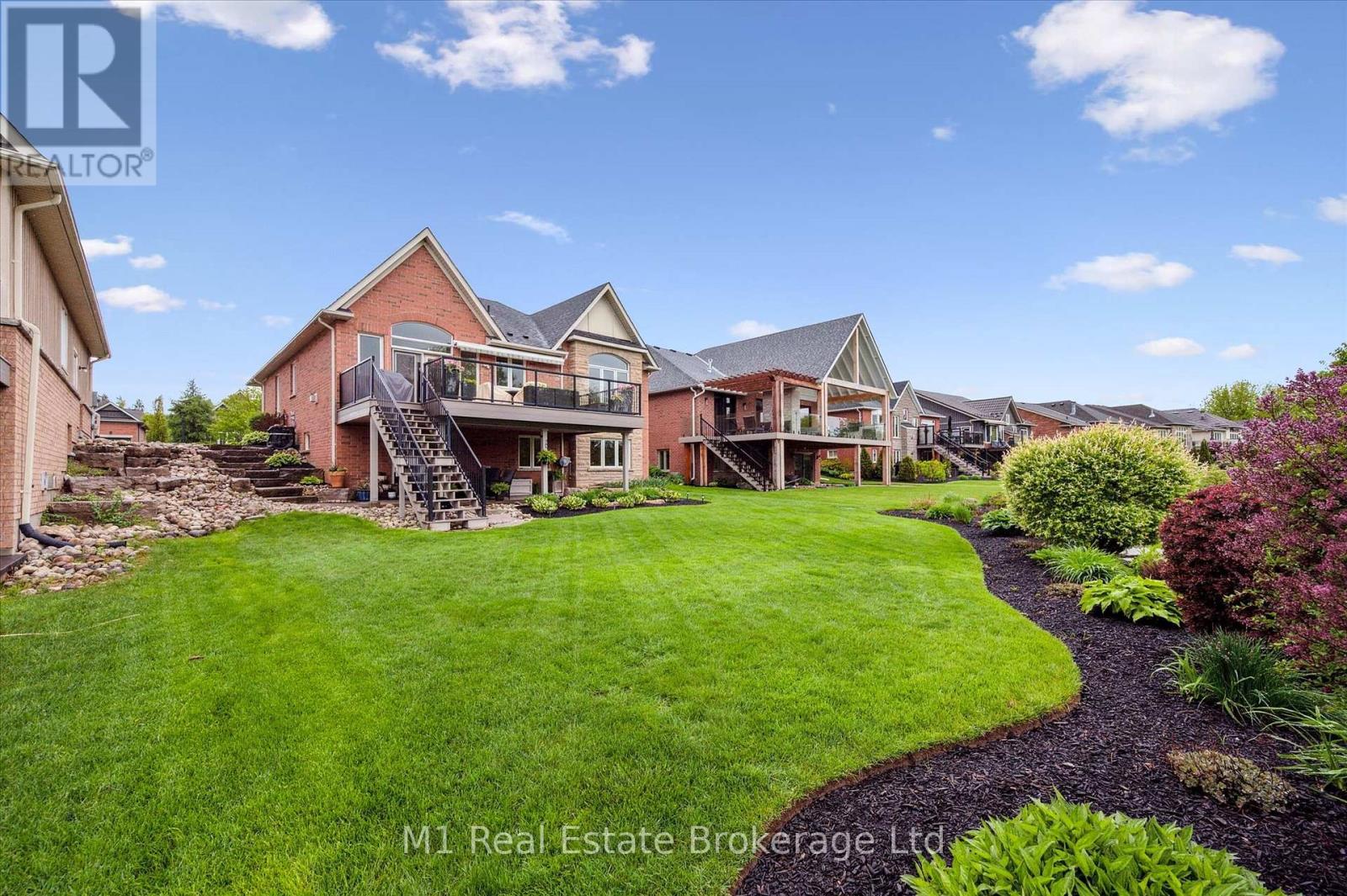 94 Aberfoyle Mill Crescent, Puslinch (Aberfoyle), Ontario  N1H 6H9 - Photo 47 - X12323932