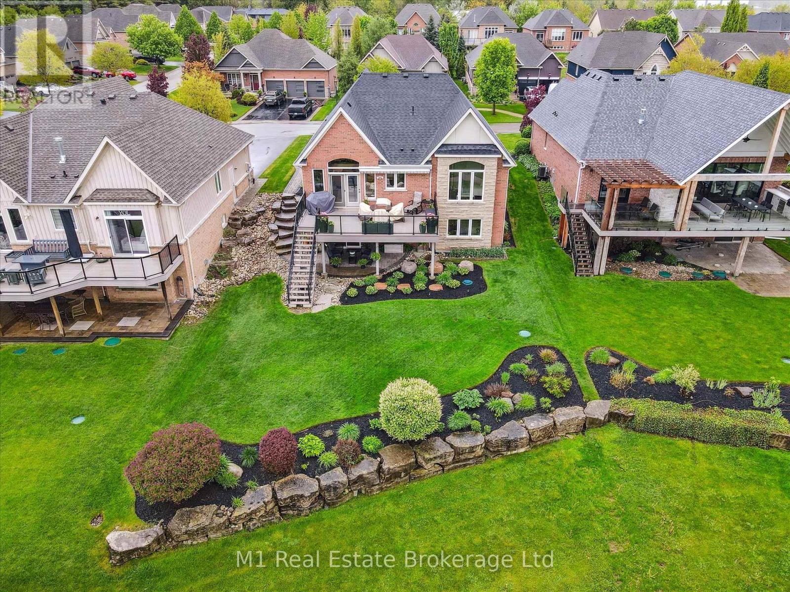 94 Aberfoyle Mill Crescent, Puslinch (Aberfoyle), Ontario  N1H 6H9 - Photo 49 - X12323932