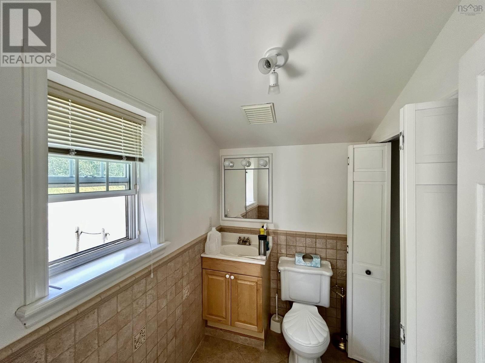 1081 Highway 312, Englishtown, Nova Scotia  B0C 1H0 - Photo 17 - 202515305