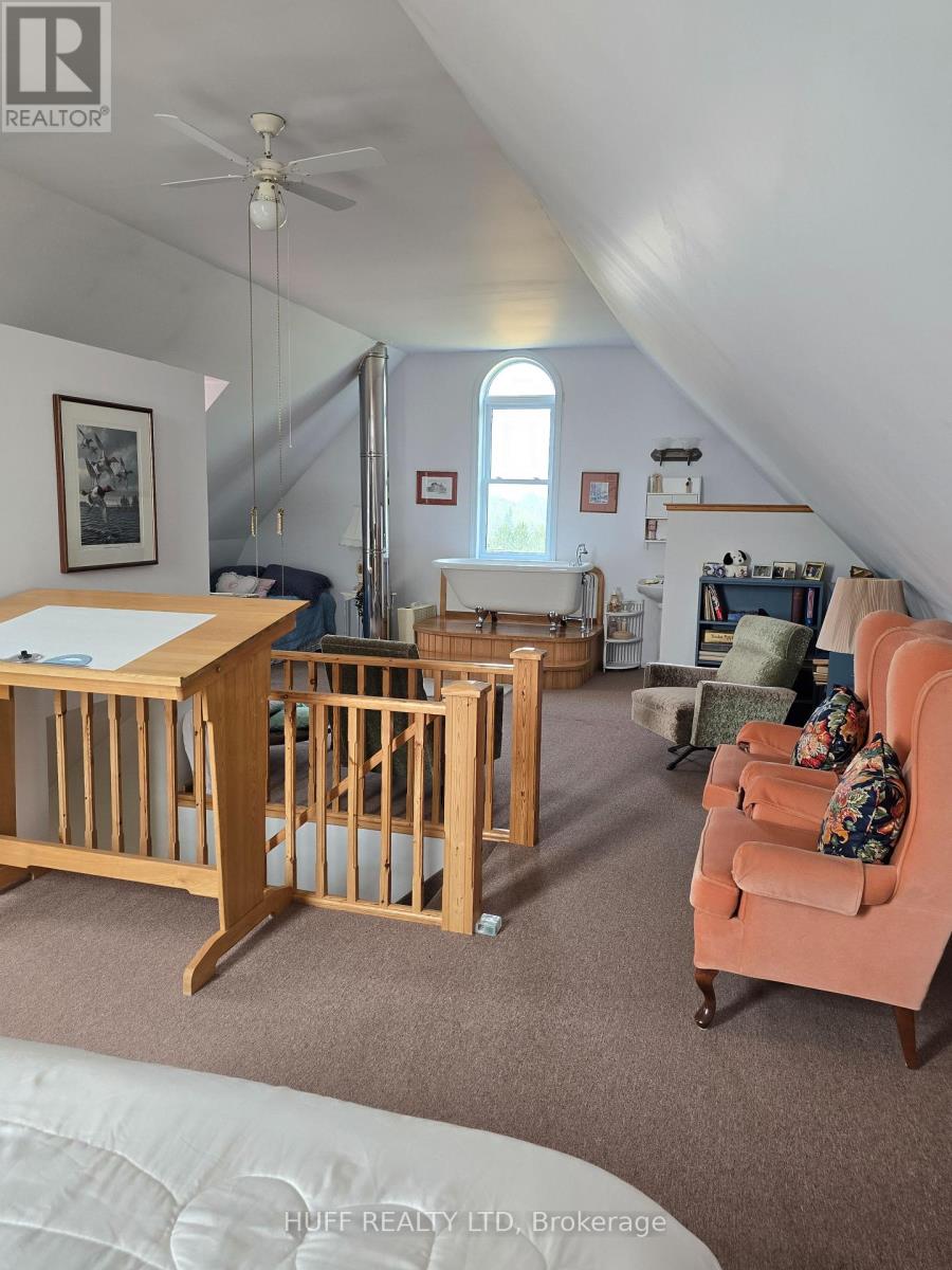 166185 Mini-Farm Road, Armstrong, Ontario  P0J 1E0 - Photo 35 - T12323993