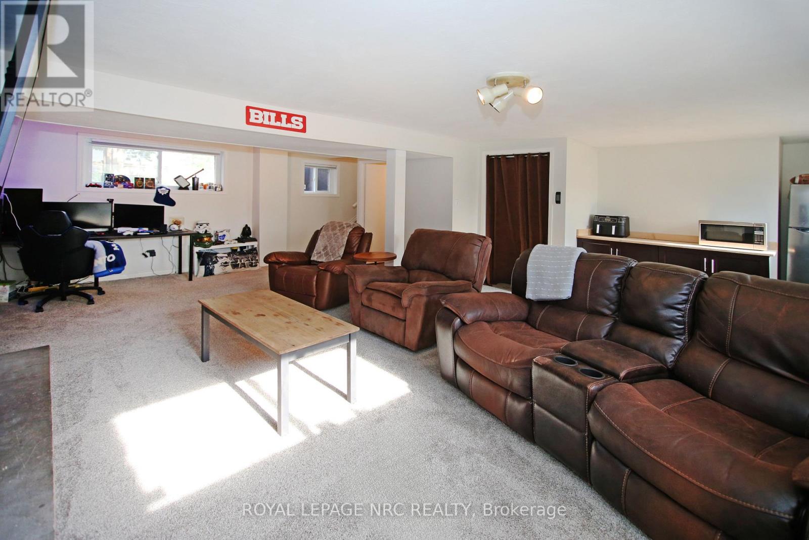 410 Lakeside Road, Fort Erie, Ontario  L2A 4X5 - Photo 26 - X12324030