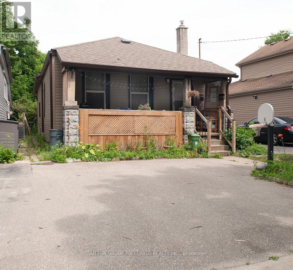 Property at 138 COLBORNE STREET image 3