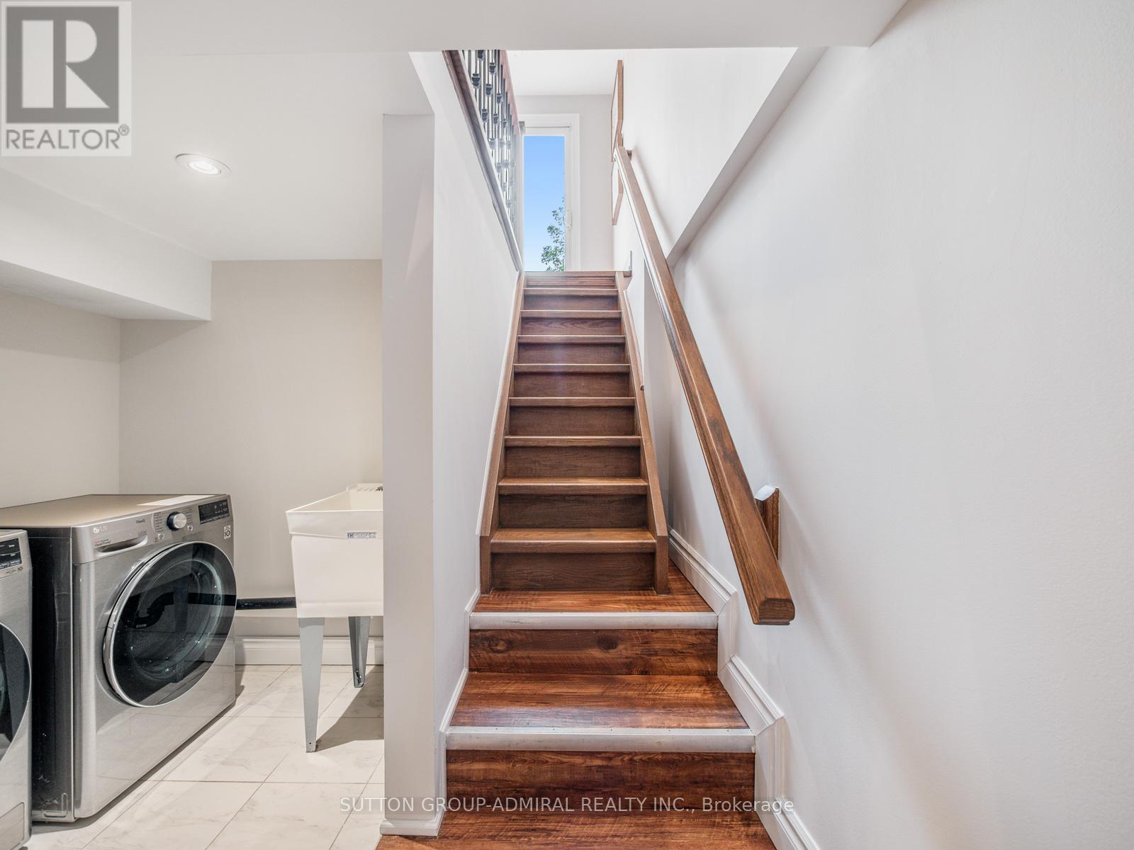 398 Crawford Street, Toronto, Ontario  M6J 2V9 - Photo 32 - C12323870