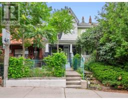 398 CRAWFORD STREET, Toronto, Ontario