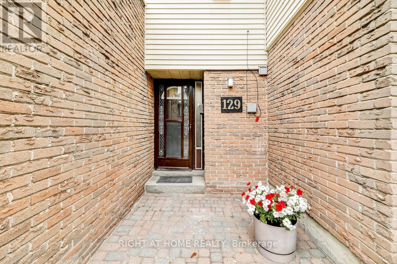 Property at 129 JENNY WREN WAY image 2