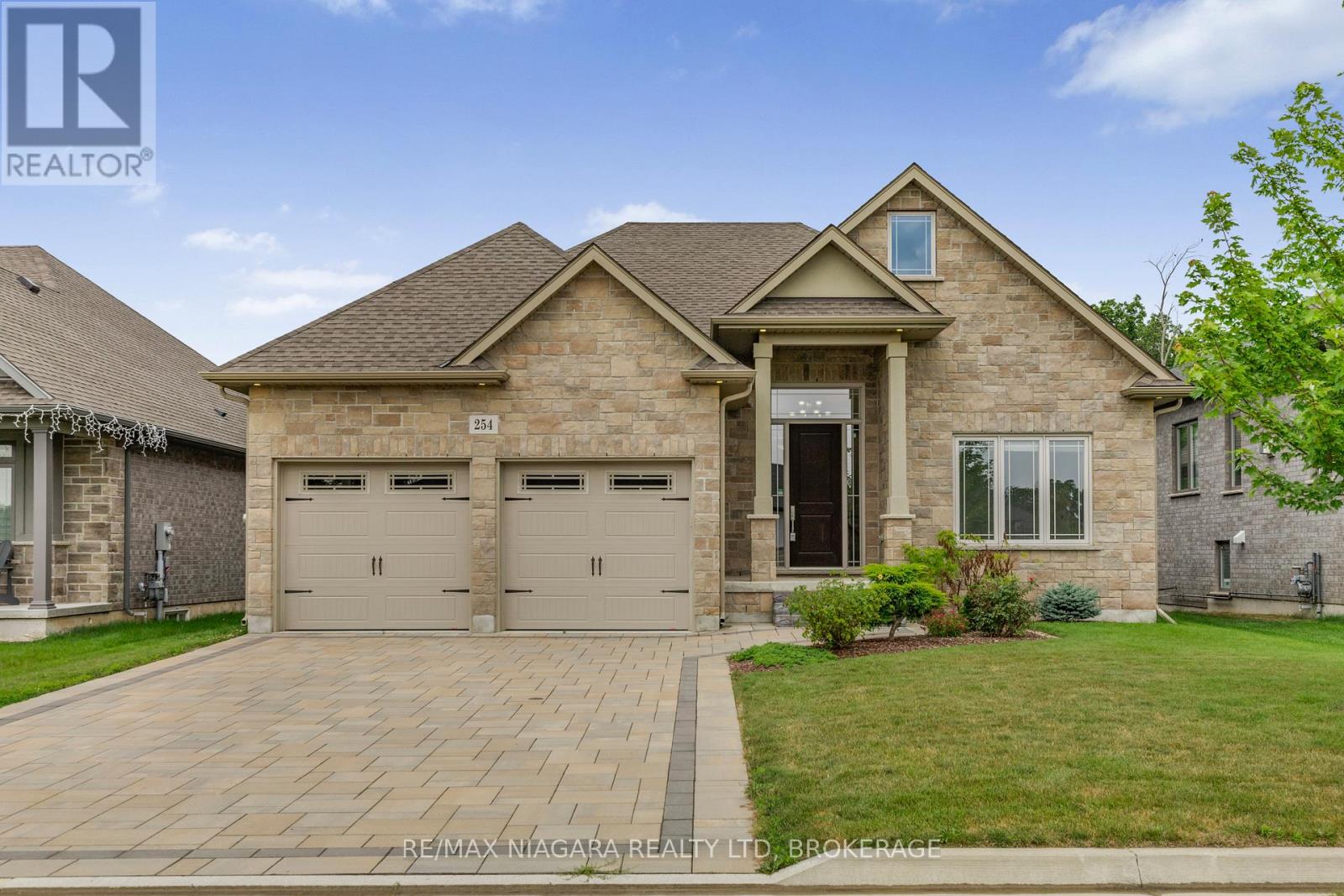 Property at 254 LANCASTER DRIVE image 1