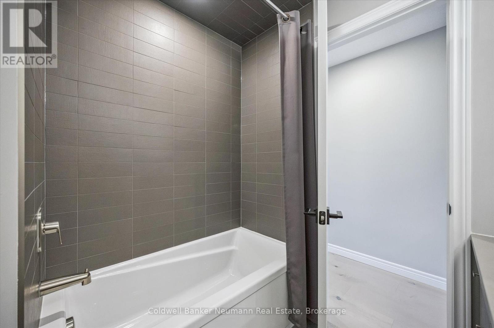 43 Everton Drive, Guelph, Ontario  N1E 0R9 - Photo 13 - X12323984