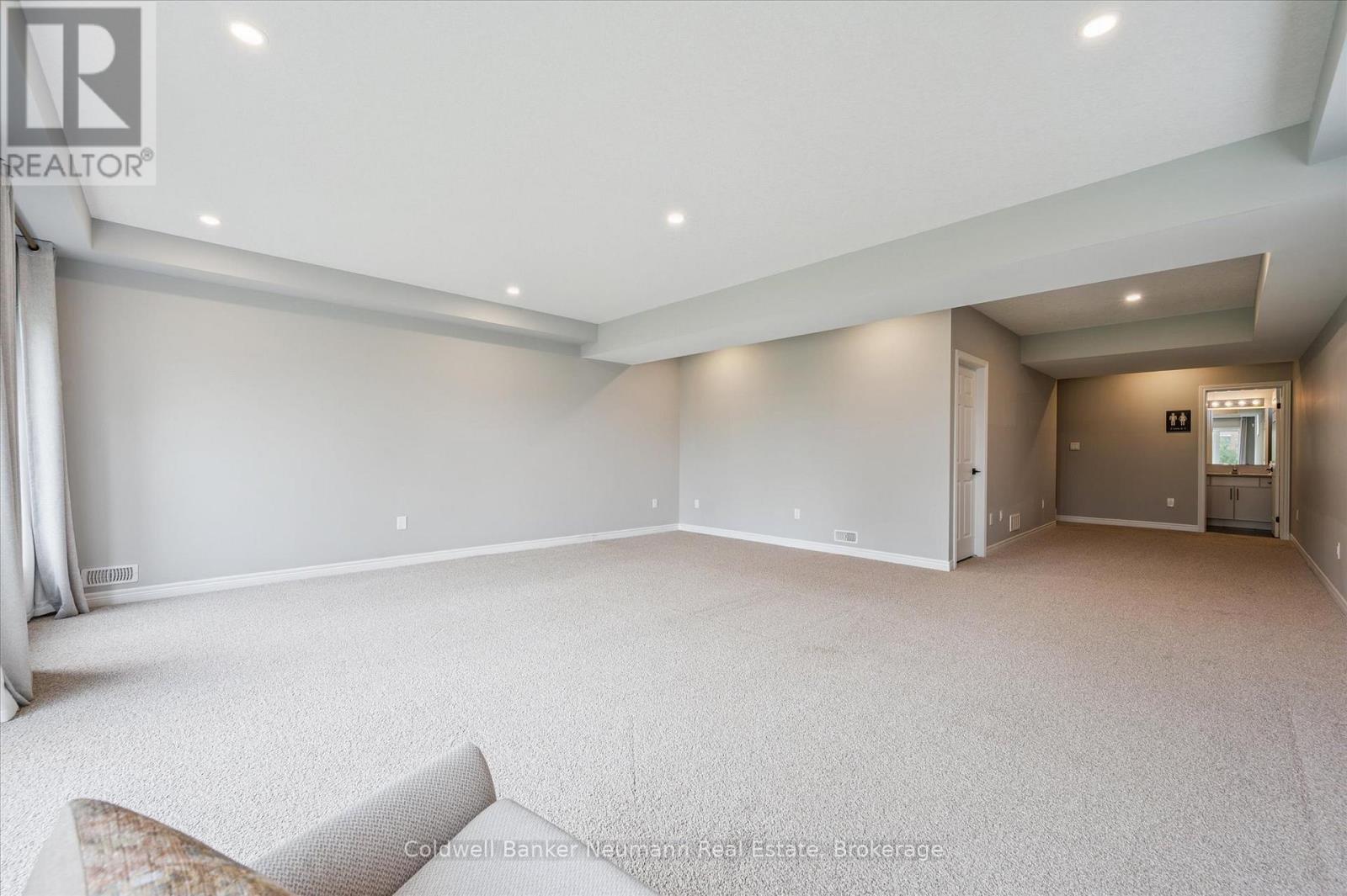 43 Everton Drive, Guelph, Ontario  N1E 0R9 - Photo 18 - X12323984