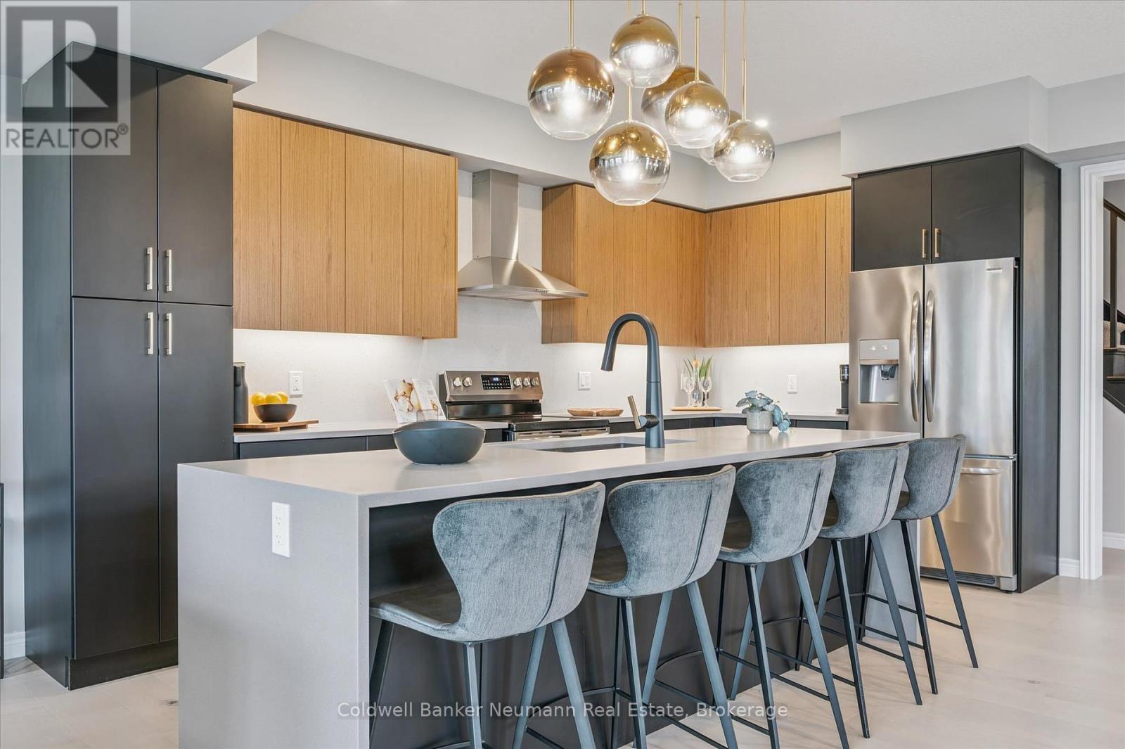 Property at 43 EVERTON DRIVE image 4