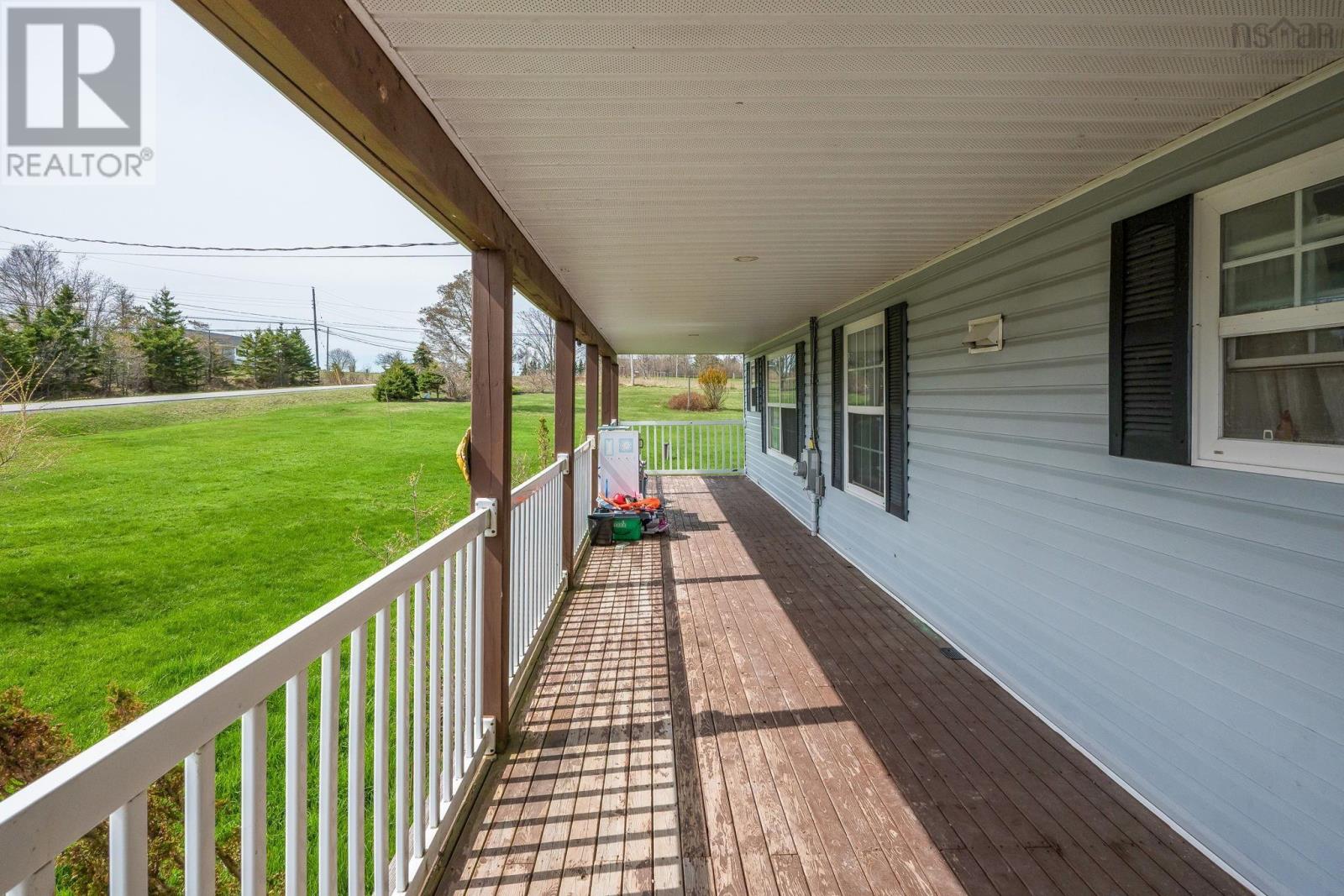 6145 Highway 215, Cheverie, Nova Scotia  B0N 2A0 - Photo 17 - 202510248