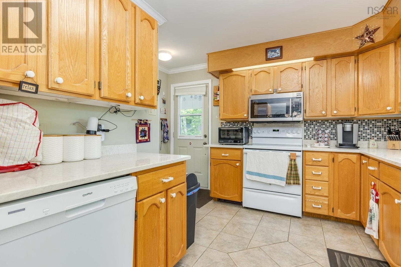 59 Winburn Ave, Bridgewater, Nova Scotia  B4V 3S9 - Photo 17 - 202513812