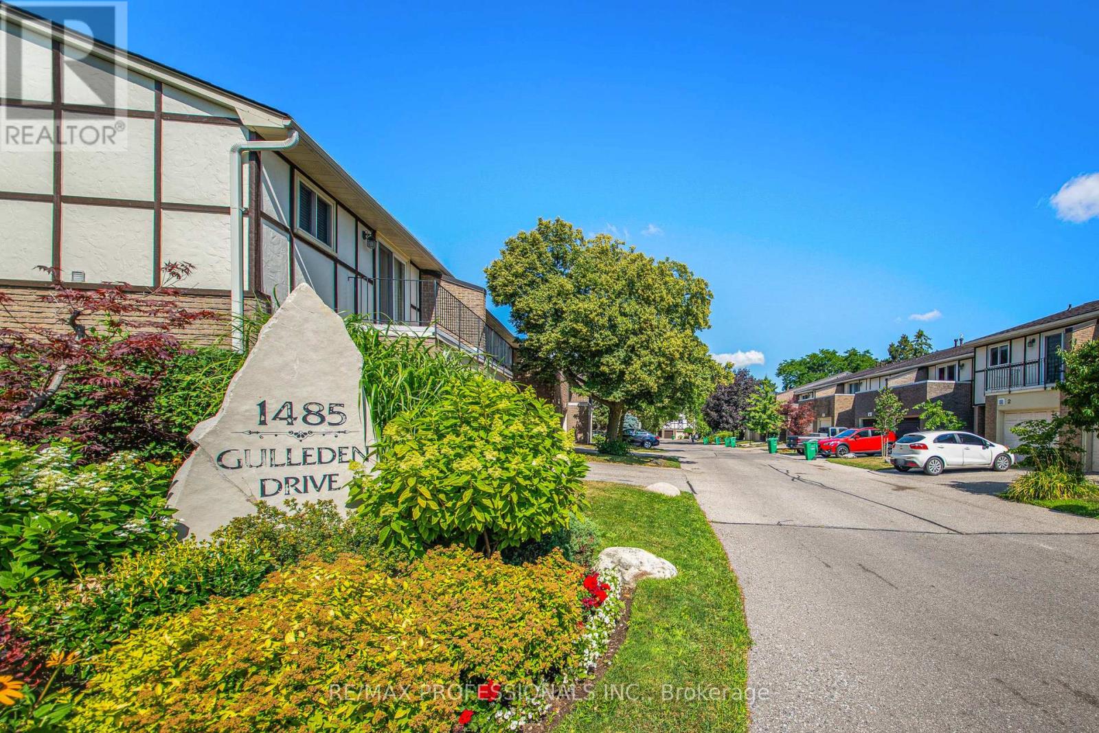 Property at 13 - 1485 GULLEDEN DRIVE image 4