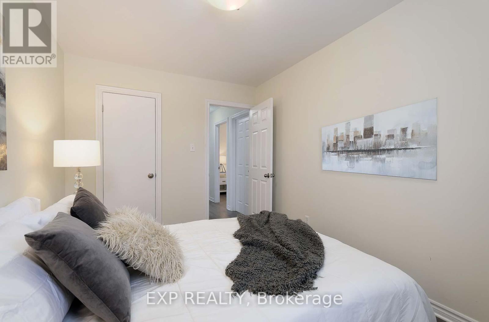 22a Bernick Drive, Barrie, Ontario  L4M 5J5 - Photo 17 - S12323781