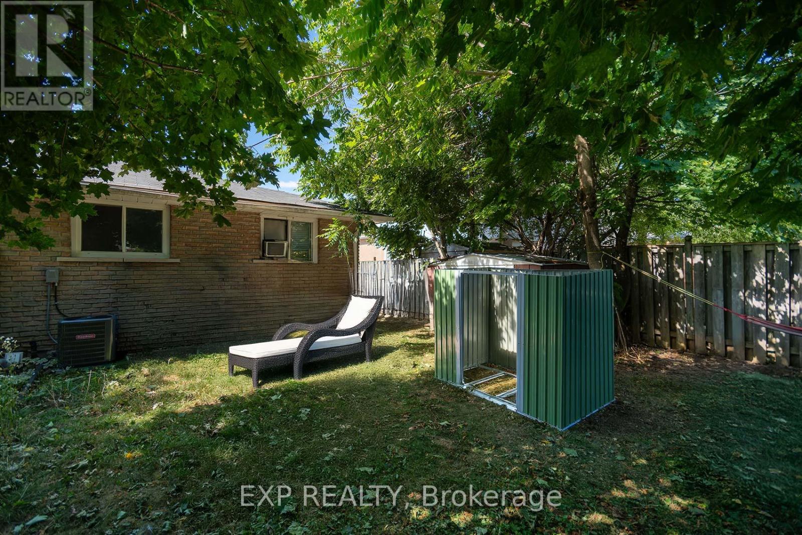 22a Bernick Drive, Barrie, Ontario  L4M 5J5 - Photo 42 - S12323781