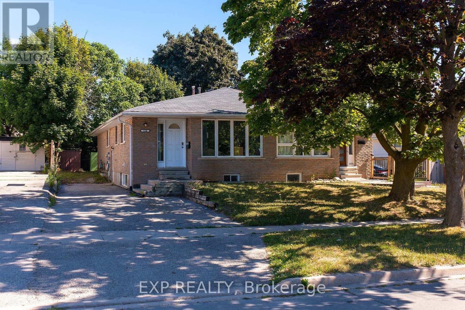 22a Bernick Drive, Barrie, Ontario  L4M 5J5 - Photo 43 - S12323781