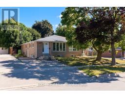 22A BERNICK DRIVE, Barrie, Ontario