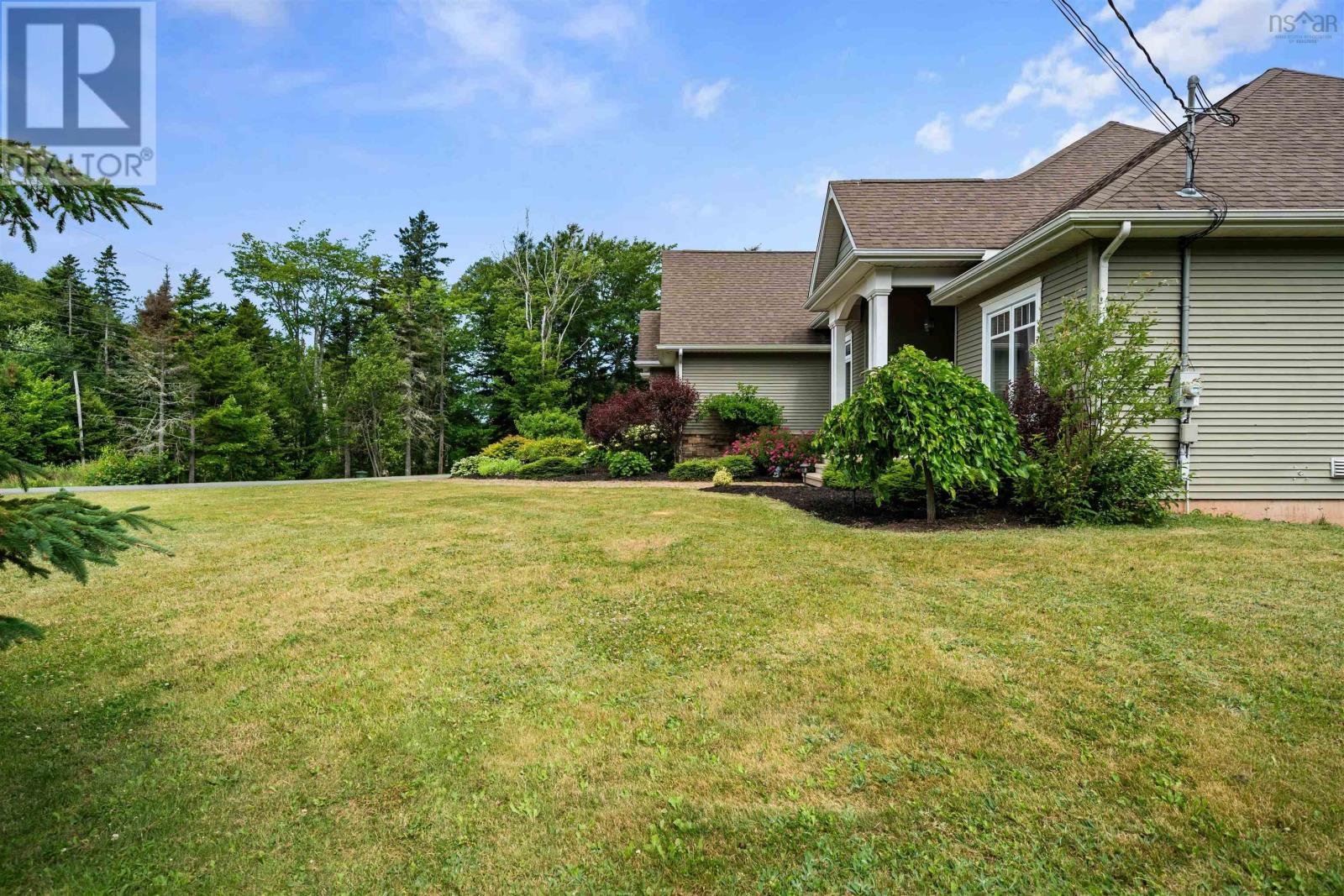 259 Dorsay Road, Amherst, Nova Scotia  B4H 3Y2 - Photo 7 - 202518059