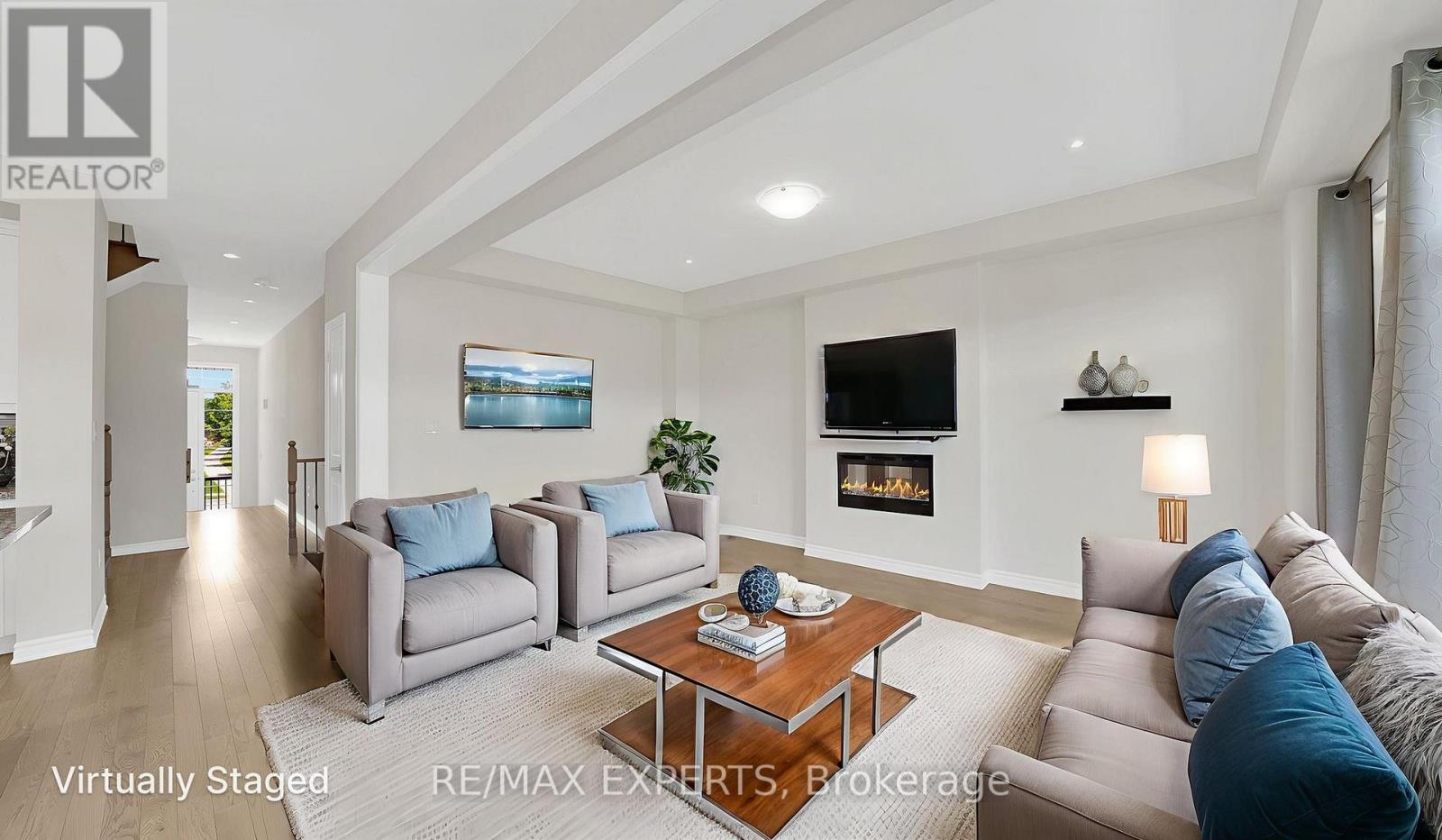 24a Tatton Court, King, Ontario  L7B 0C3 - Photo 6 - N12214444