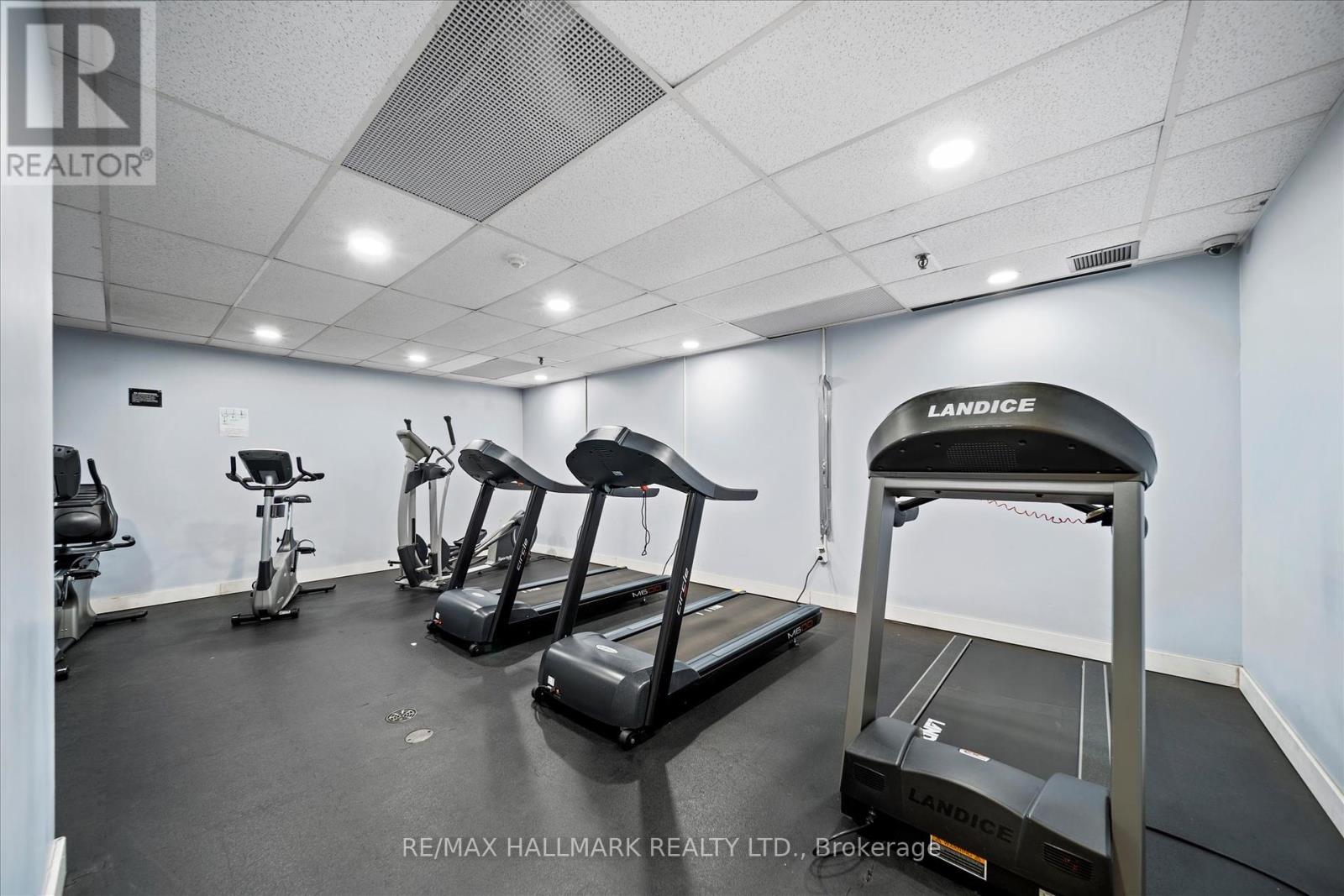 410 - 3 Lisa Street, Brampton, Ontario  L6T 4A2 - Photo 37 - W12323826