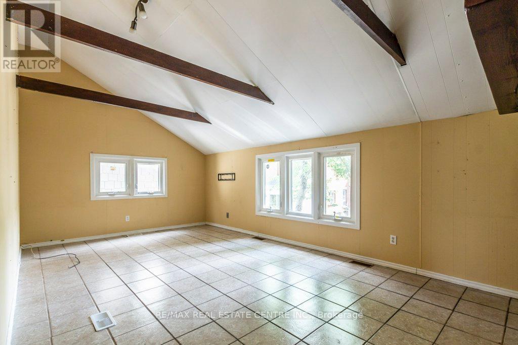 215-217 Queen Street, Milton, Ontario  L9T 1K3 - Photo 43 - W12323884