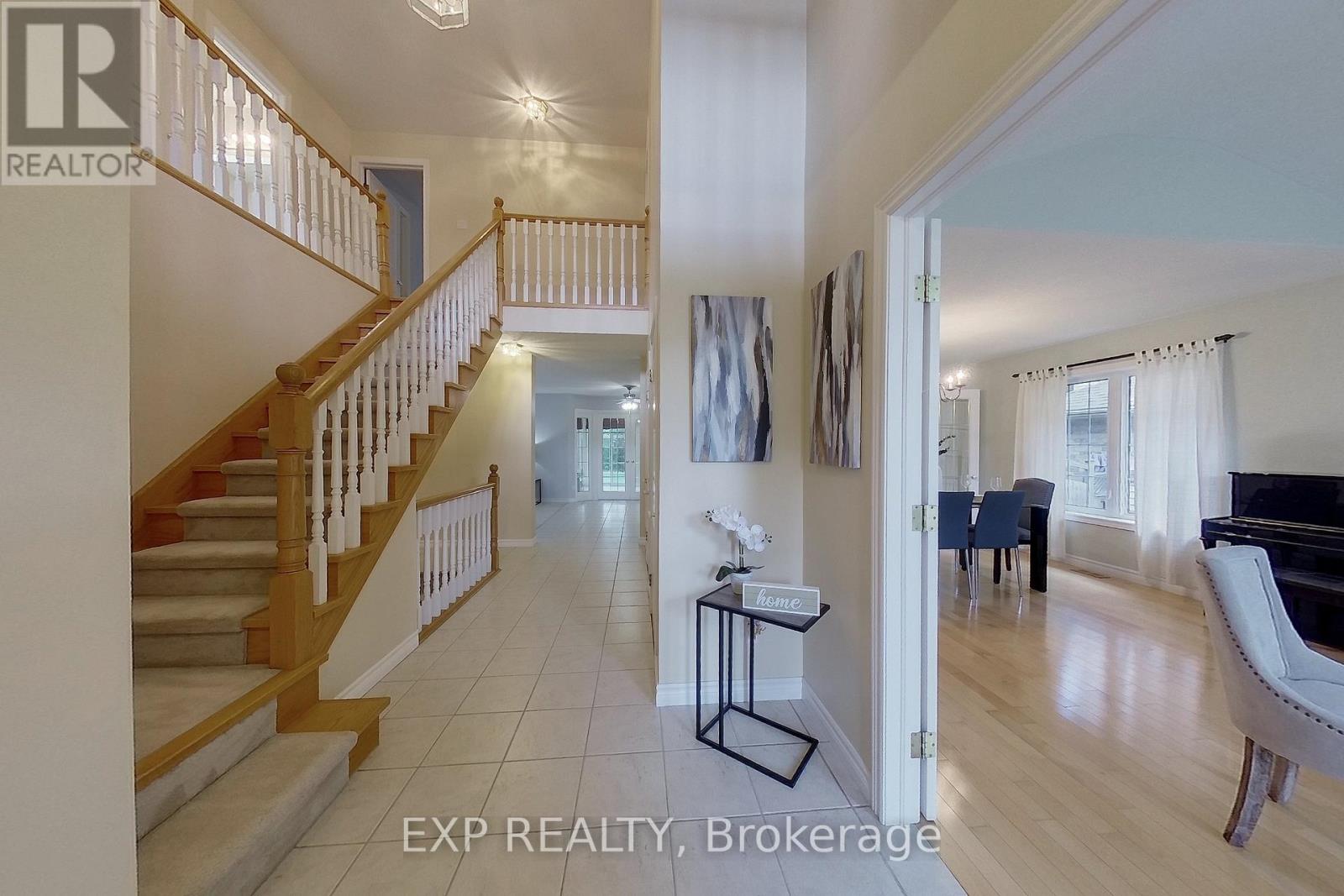 Property at 517 BUCKINGHAM BOULEVARD image 2
