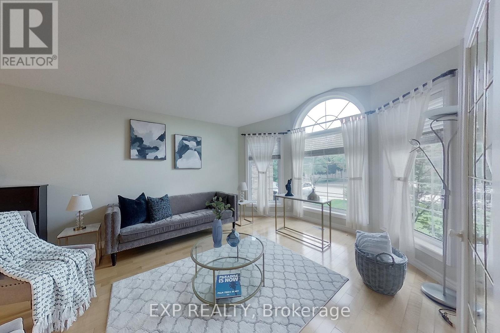 Property at 517 BUCKINGHAM BOULEVARD image 4