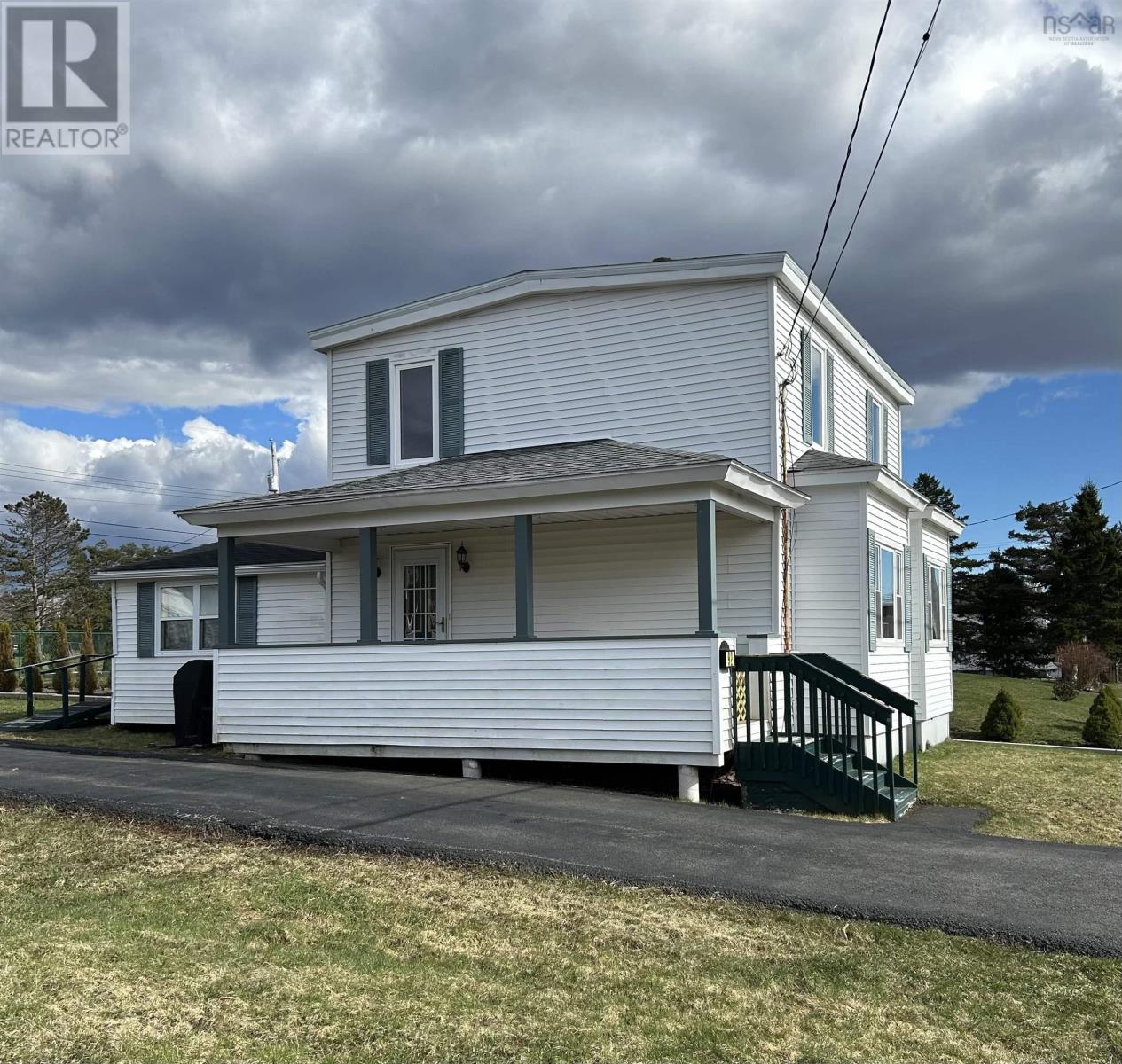 92 Victoria Street, Springhill, Nova Scotia  B0M 1X0 - Photo 4 - 202518775