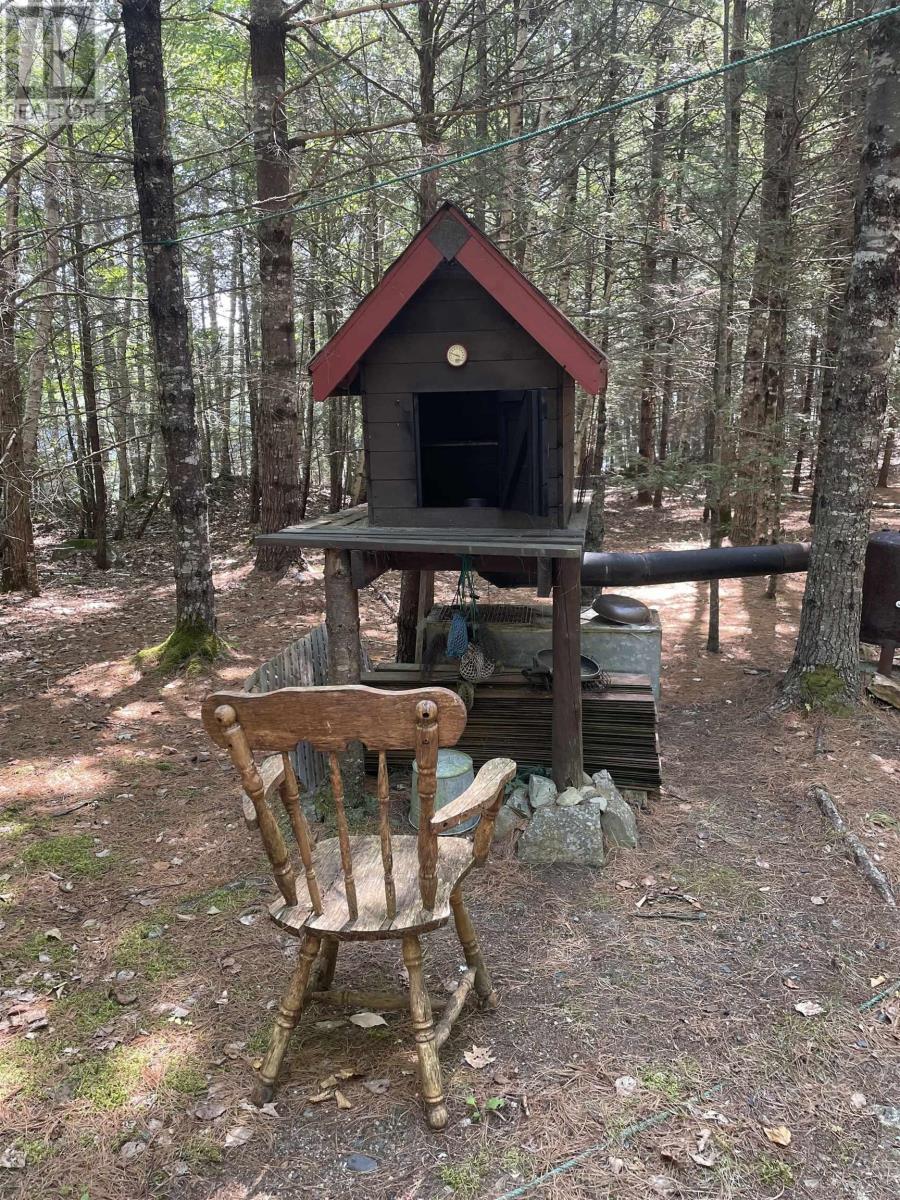 569 Peters Point Road, South Brookfield, Nova Scotia  B0T 1X0 - Photo 33 - 202519342