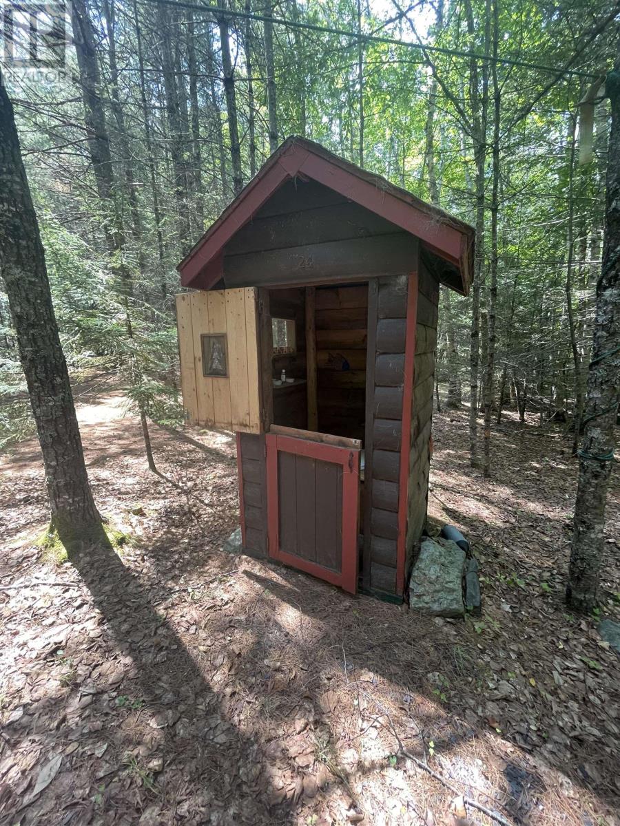 569 Peters Point Road, South Brookfield, Nova Scotia  B0T 1X0 - Photo 34 - 202519342