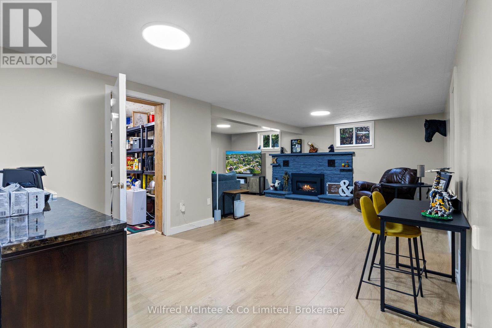 432 Elgin Street, Kincardine, Ontario  N2Z 2V4 - Photo 25 - X12324082