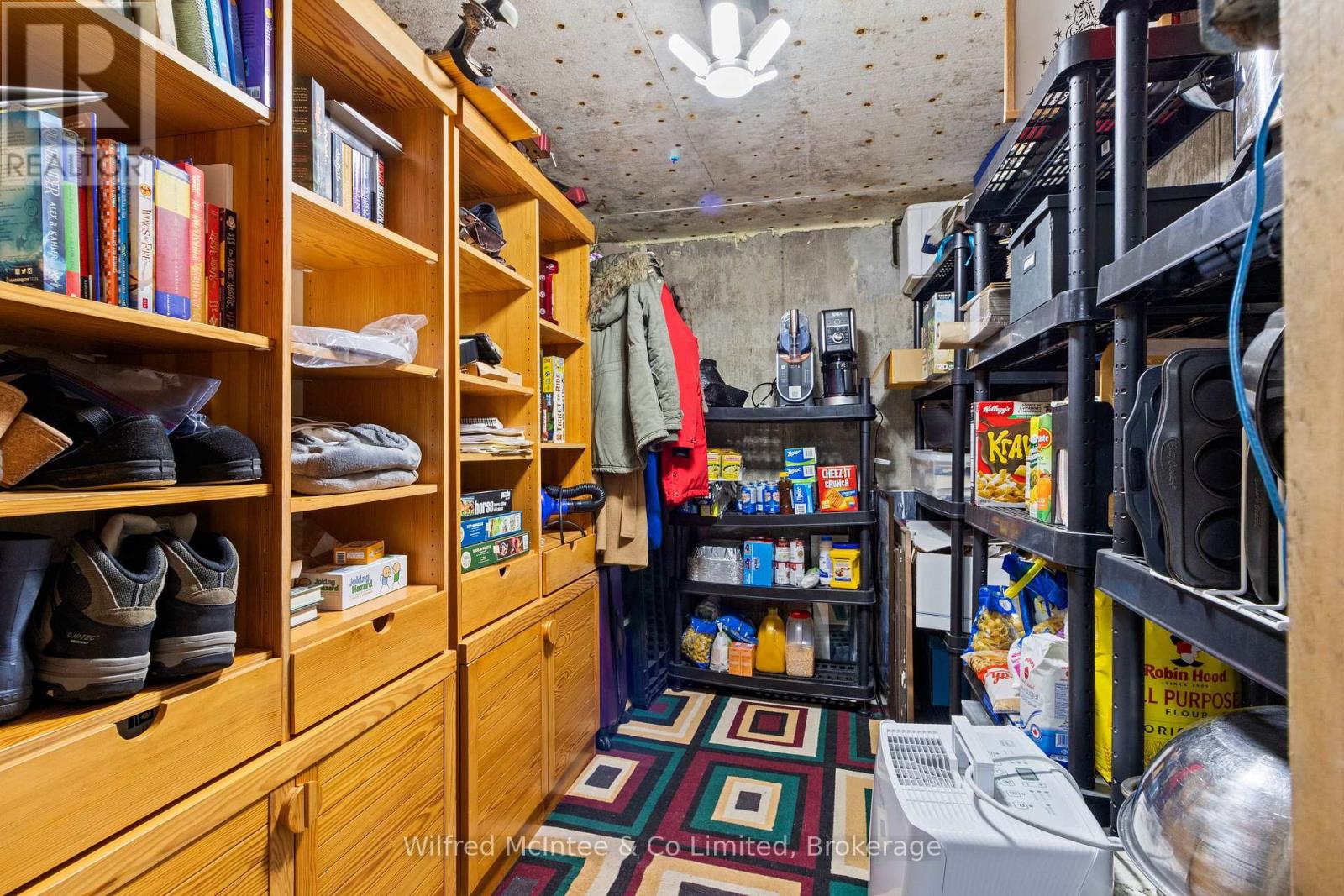 432 Elgin Street, Kincardine, Ontario  N2Z 2V4 - Photo 36 - X12324082