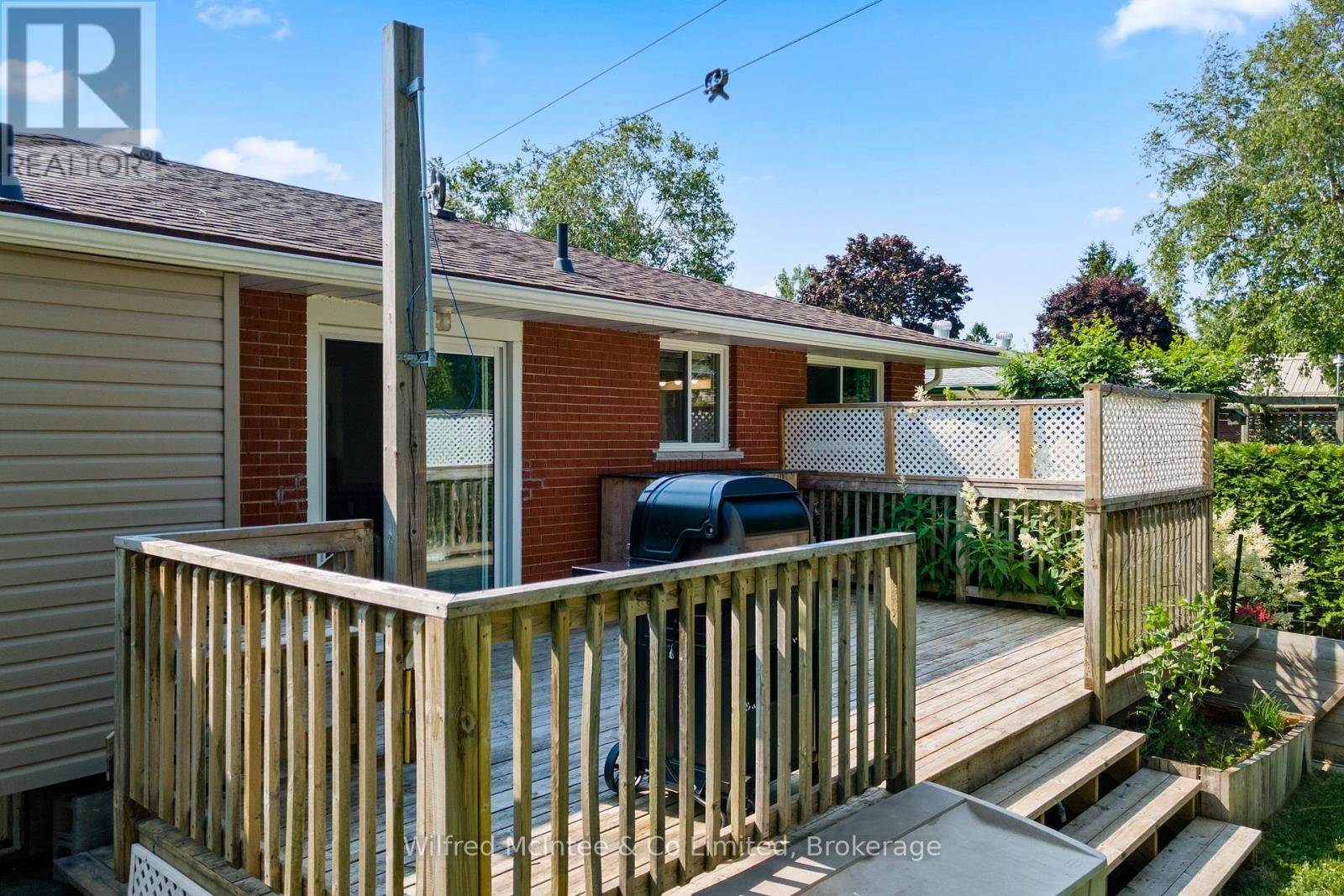 432 Elgin Street, Kincardine, Ontario  N2Z 2V4 - Photo 42 - X12324082