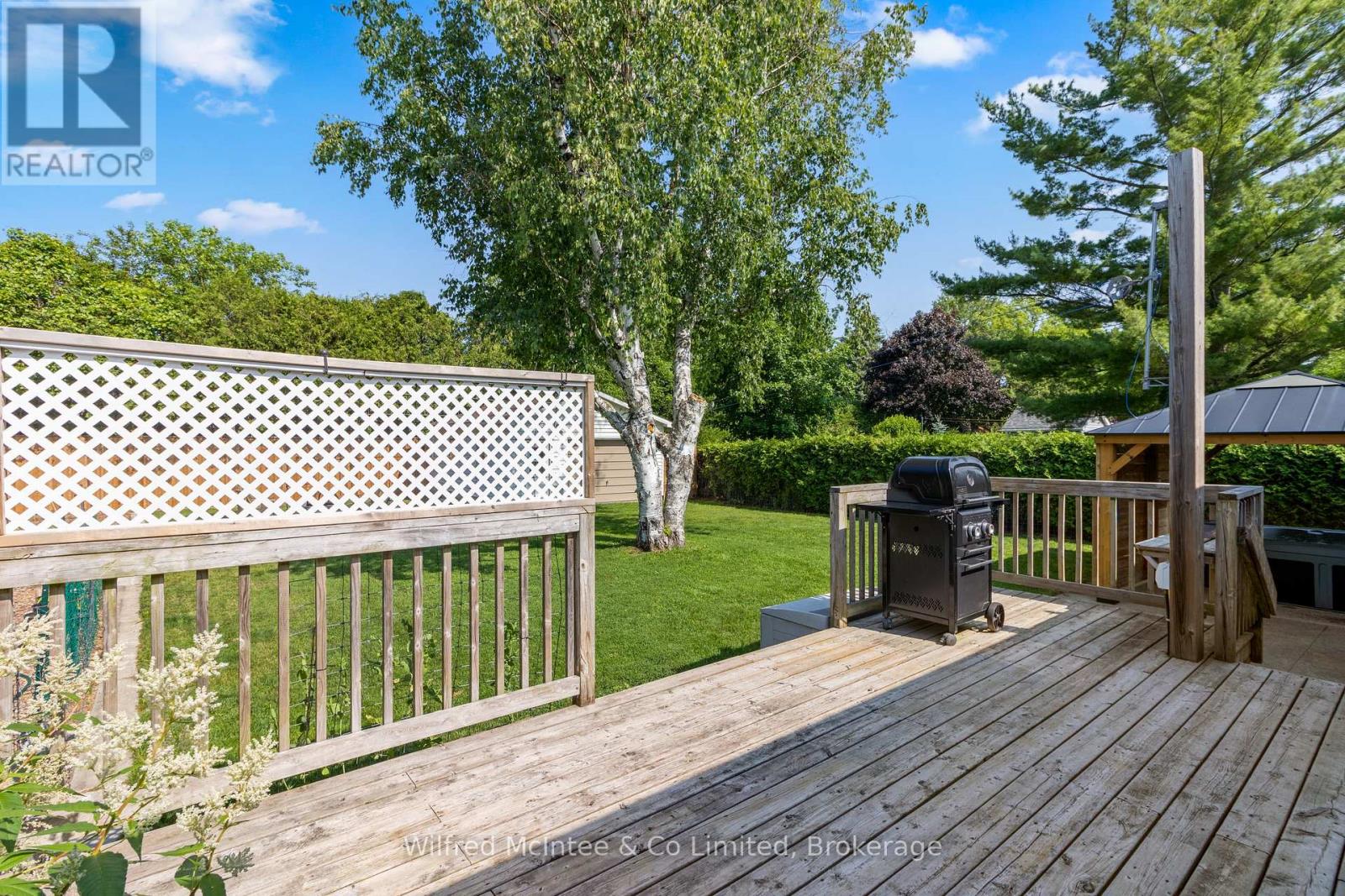 432 Elgin Street, Kincardine, Ontario  N2Z 2V4 - Photo 46 - X12324082