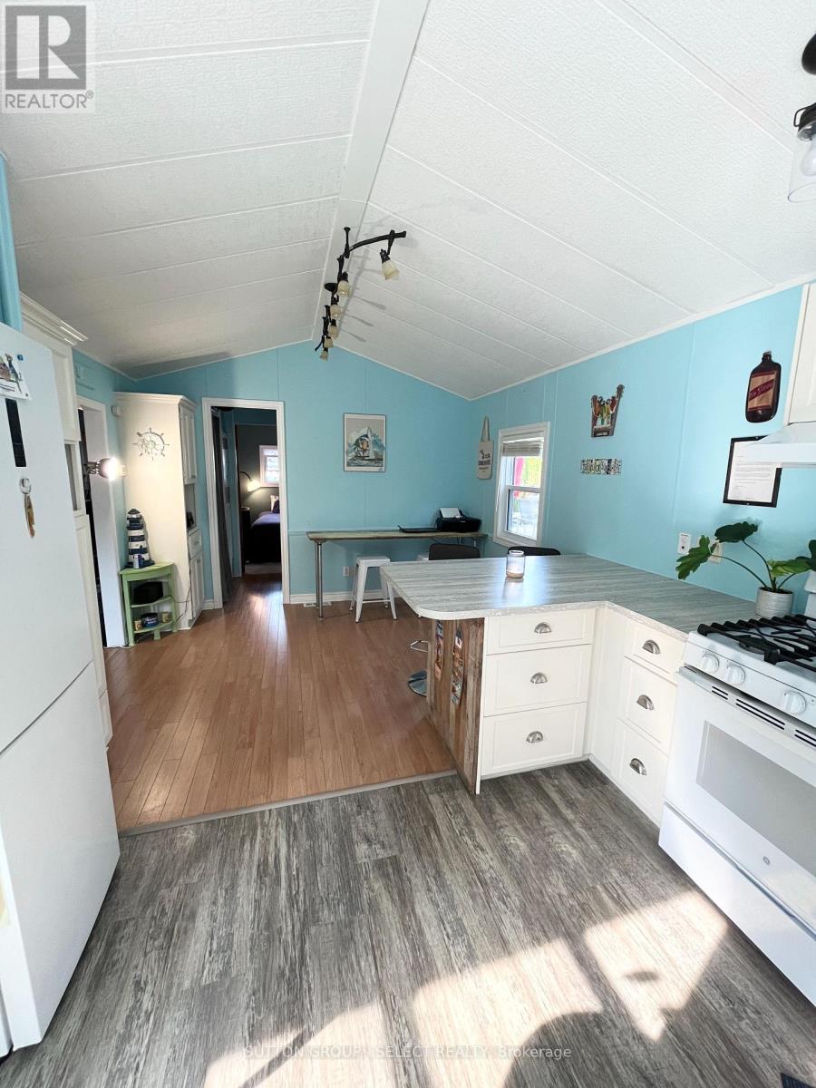 22 - 77307 Bluewater Highway, Bluewater, Ontario  N0M 1G0 - Photo 10 - X12324207