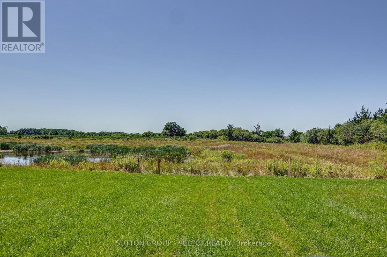 15 Optimist Drive, Southwold, Ontario  N5P 3T2 - Photo 33 - X12324253