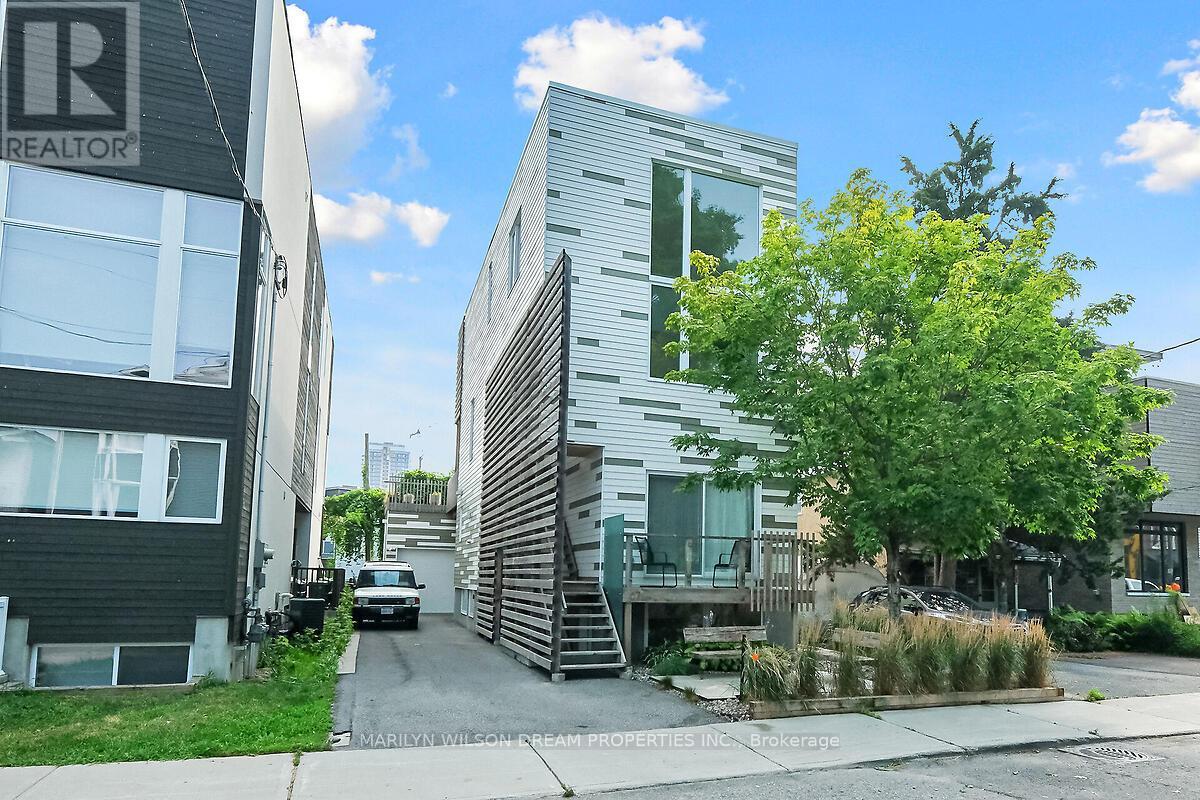 Property at 67 PINHEY STREET image 3