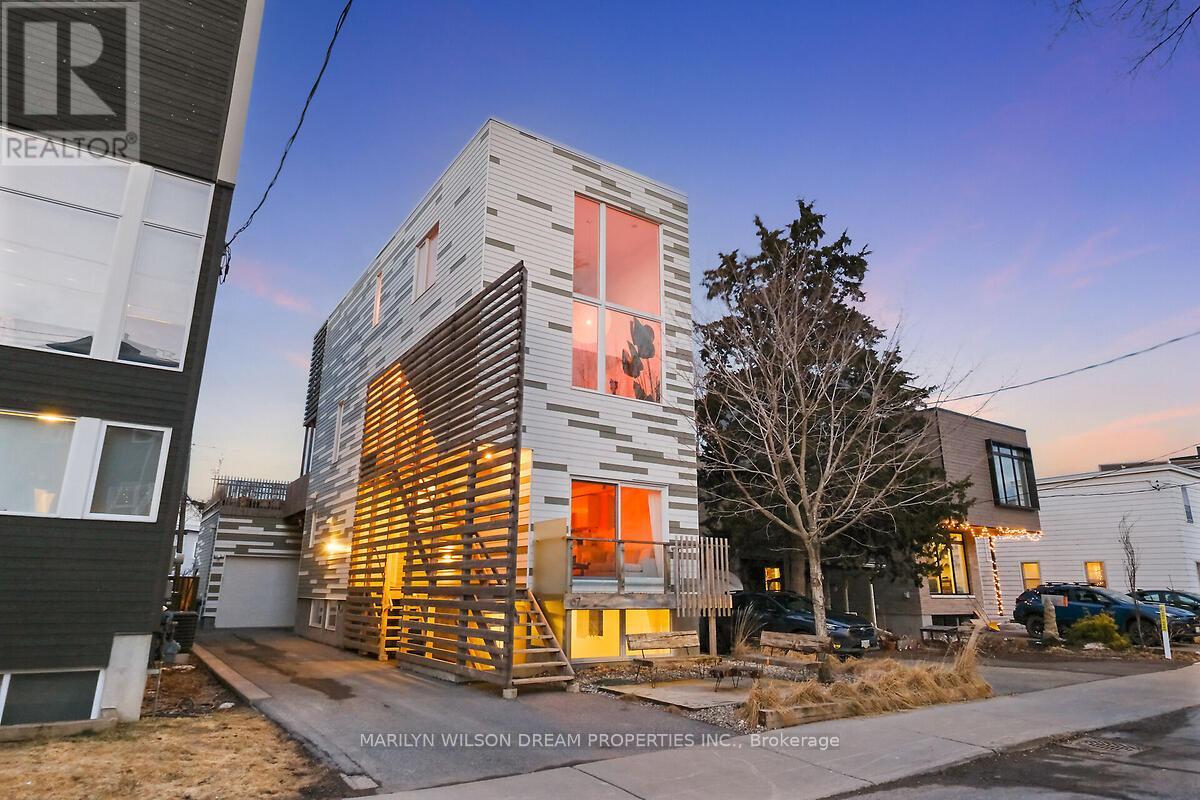 Property at 67 PINHEY STREET image 4