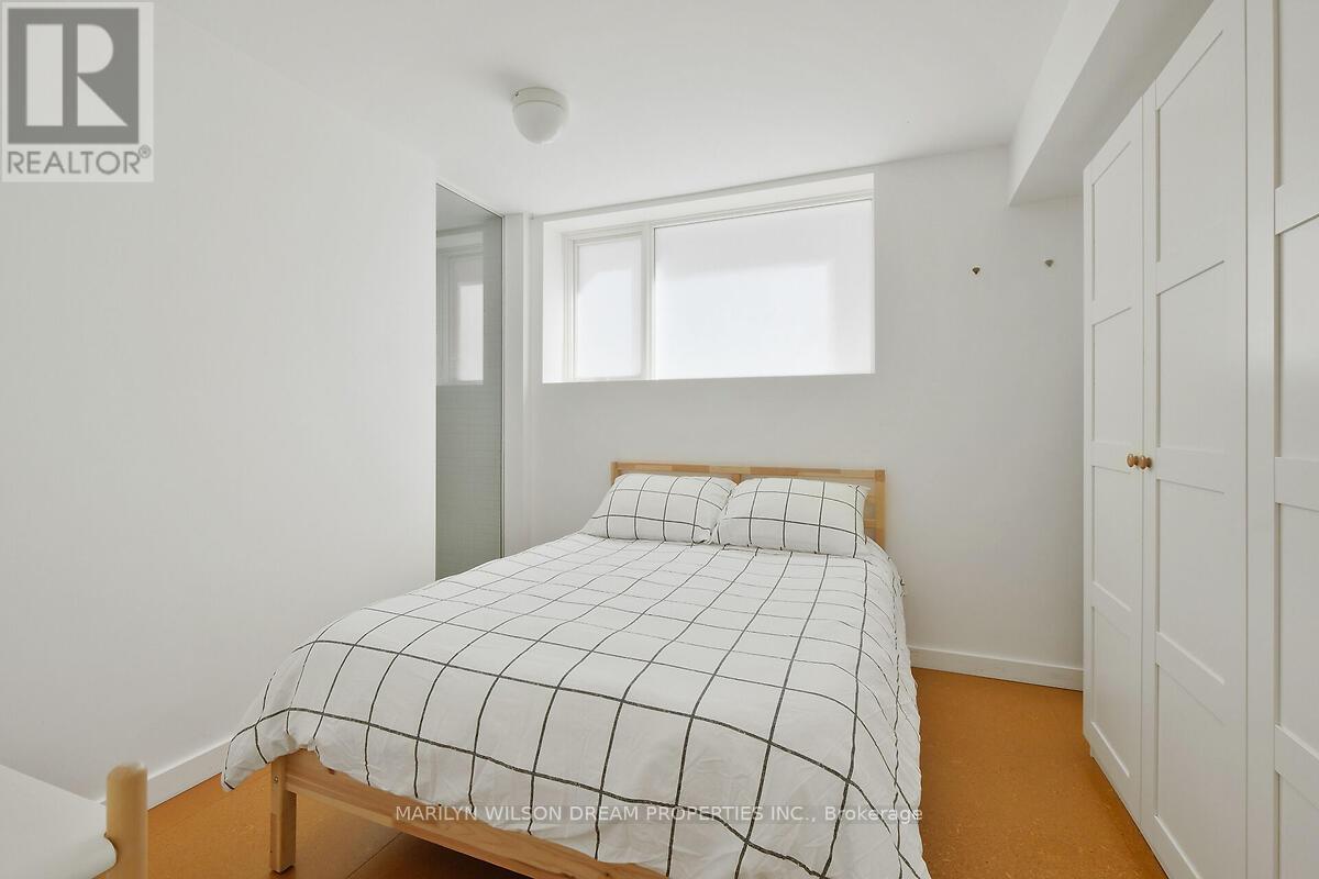 67 Pinhey Street, Ottawa, Ontario  K1Y 1T5 - Photo 46 - X12324089