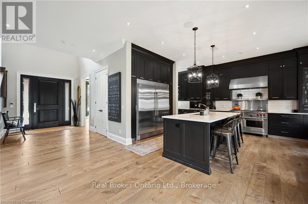 1247 Wood Place, Oakville, Ontario  L6L 2R4 - Photo 16 - W12324196
